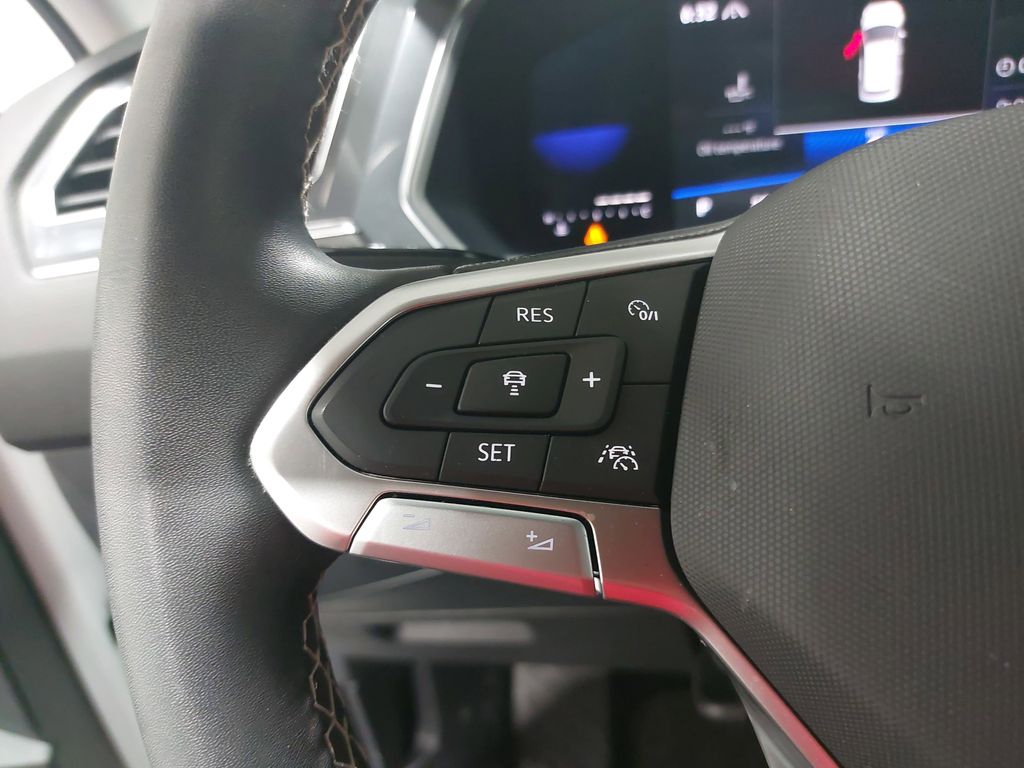 2022 VOLKSWAGEN TIGUAN - Image 16