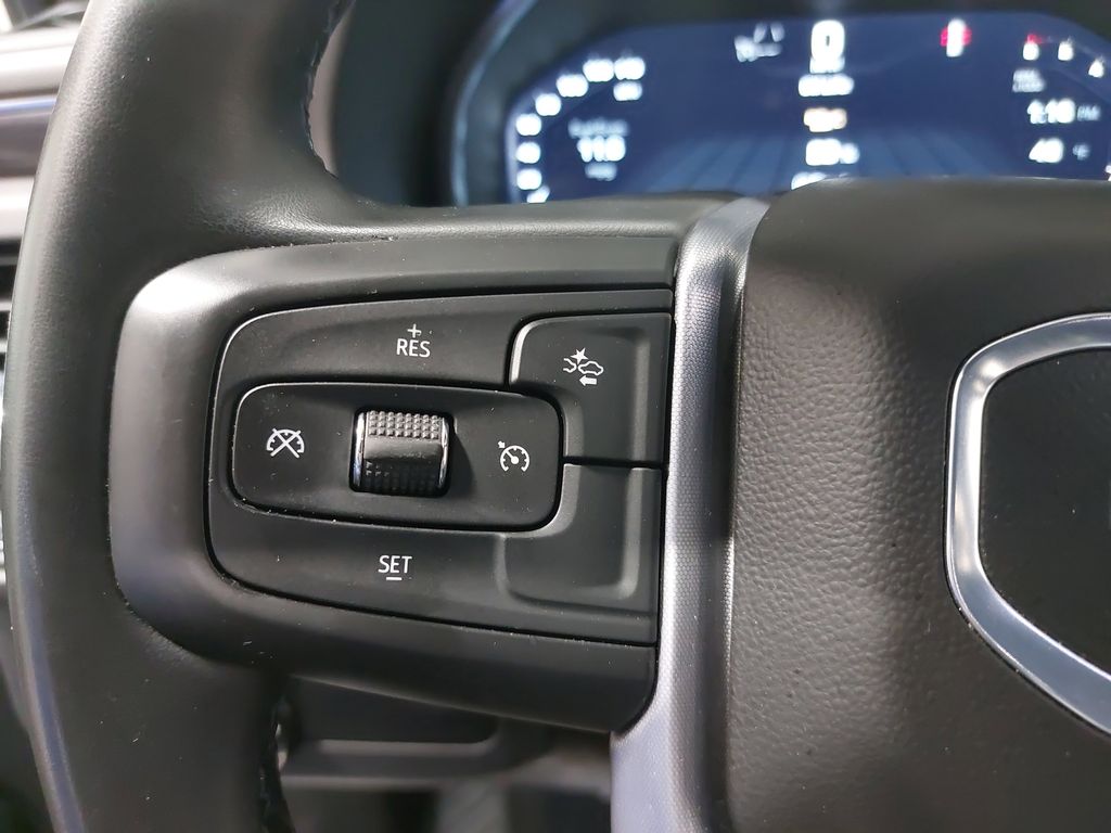 2024 GMC YUKON XL - Image 17