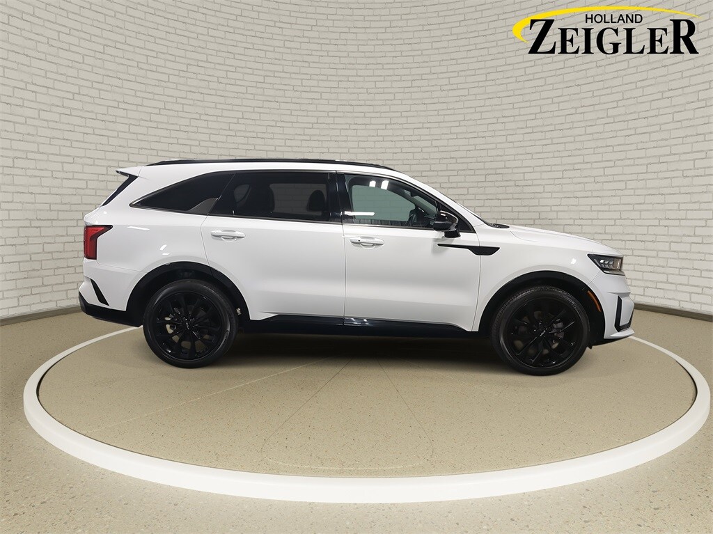 2023 Kia Sorento SX photo 4