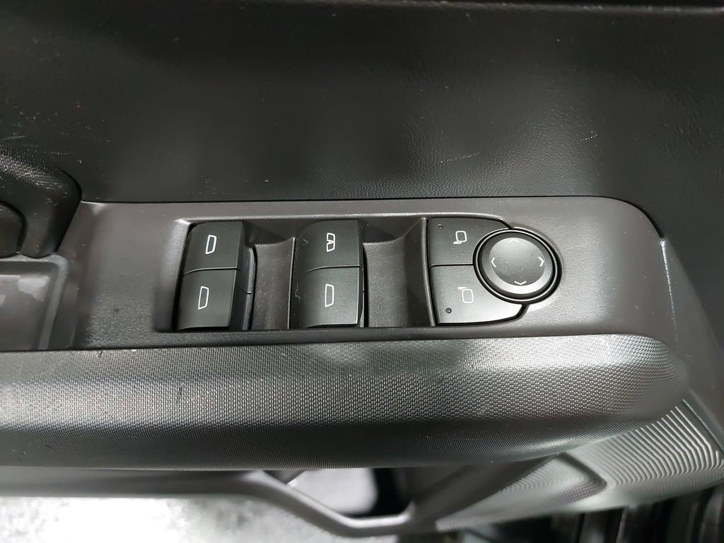 2023 CHEVROLET COLORADO - Image 27