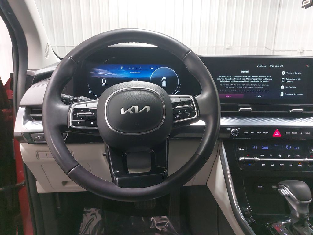 2023 KIA CARNIVAL - Image 17