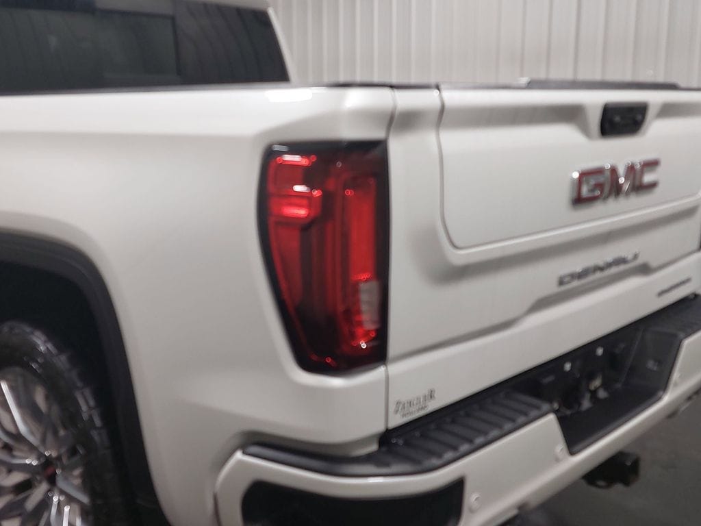 2022 GMC SIERRA - Image 36