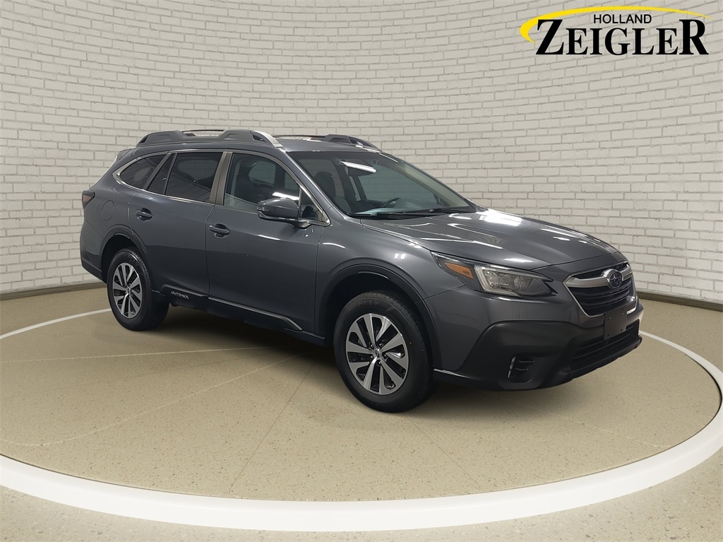 Used 2022 Subaru Outback Premium SUV