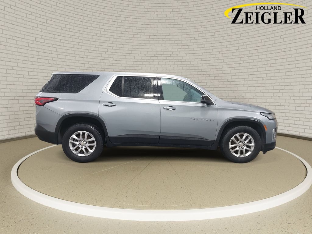Used 2023 Chevrolet Traverse LS SUV