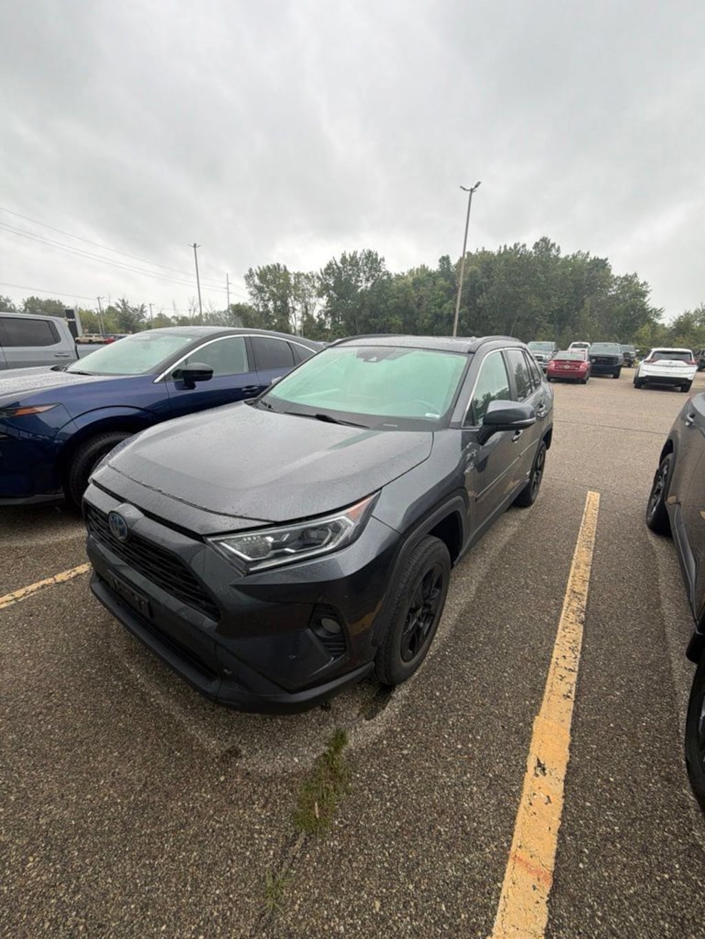 Used 2021 Toyota RAV4 Hybrid XLE SUV