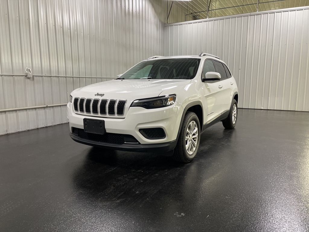 Used 2020 Jeep Cherokee Latitude with VIN 1C4PJMCBXLD640536 for sale in Holland, MI