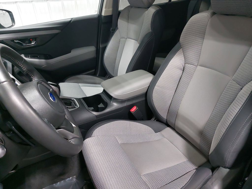 2025 SUBARU OUTBACK - Image 15