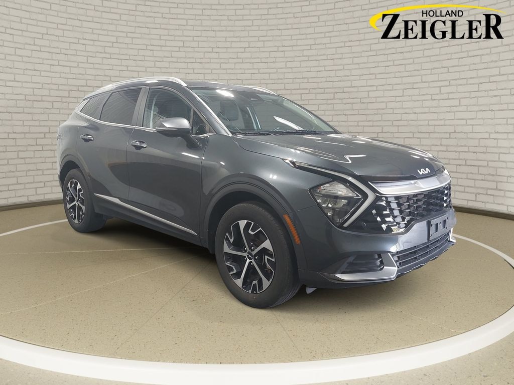 Used 2023 Kia Sportage EX SUV