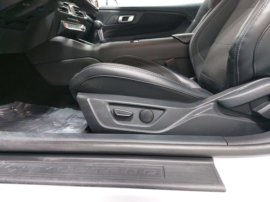 2024 FORD MUSTANG - Image 28