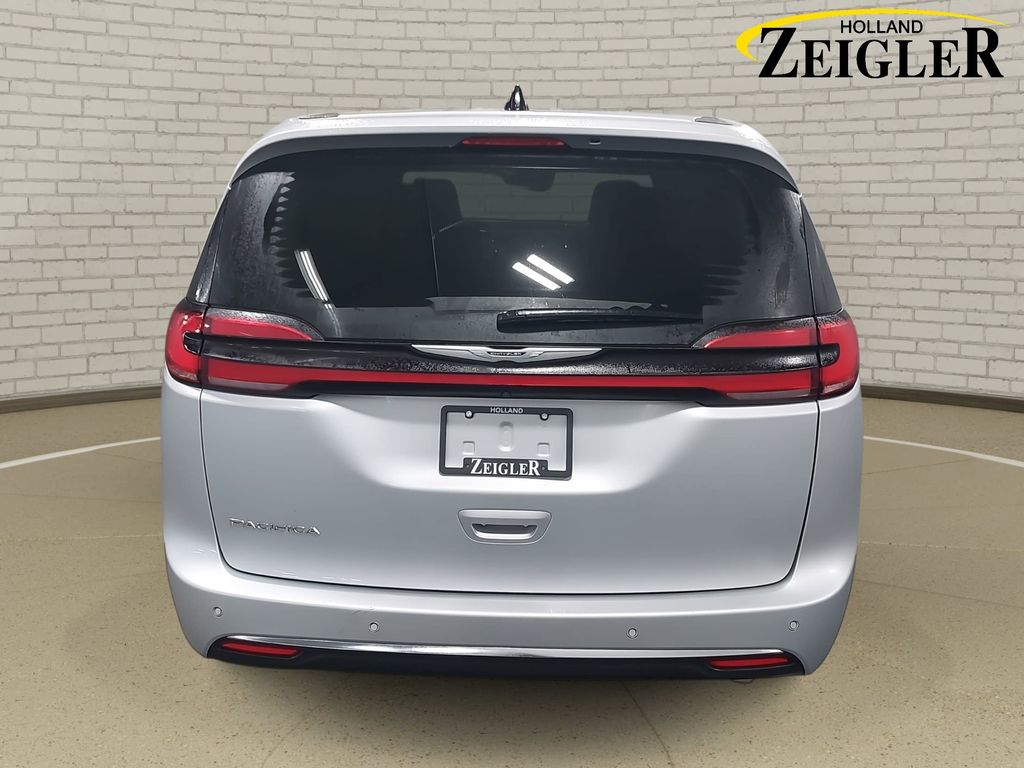 2024 CHRYSLER PACIFICA - Image 6