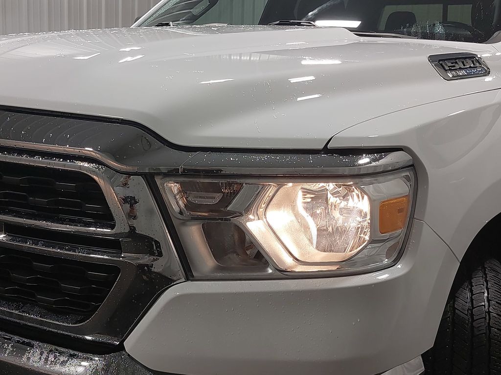 2022 RAM 1500 - Image 30