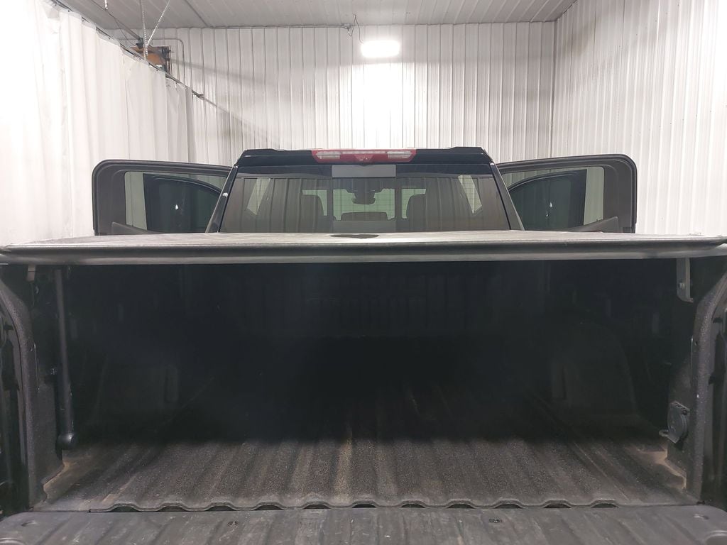 2023 GMC SIERRA - Image 12