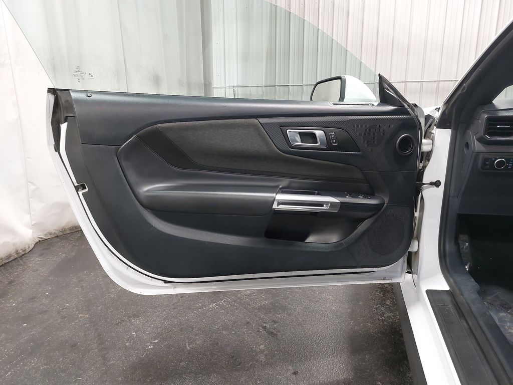 2024 FORD MUSTANG - Image 26