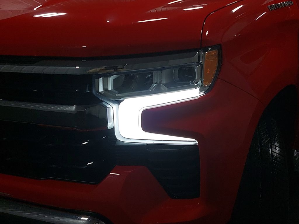 2023 CHEVROLET SILVERADO - Image 31
