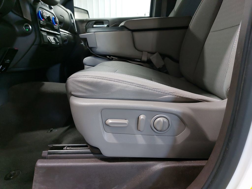 2021 CHEVROLET SILVERADO - Image 31