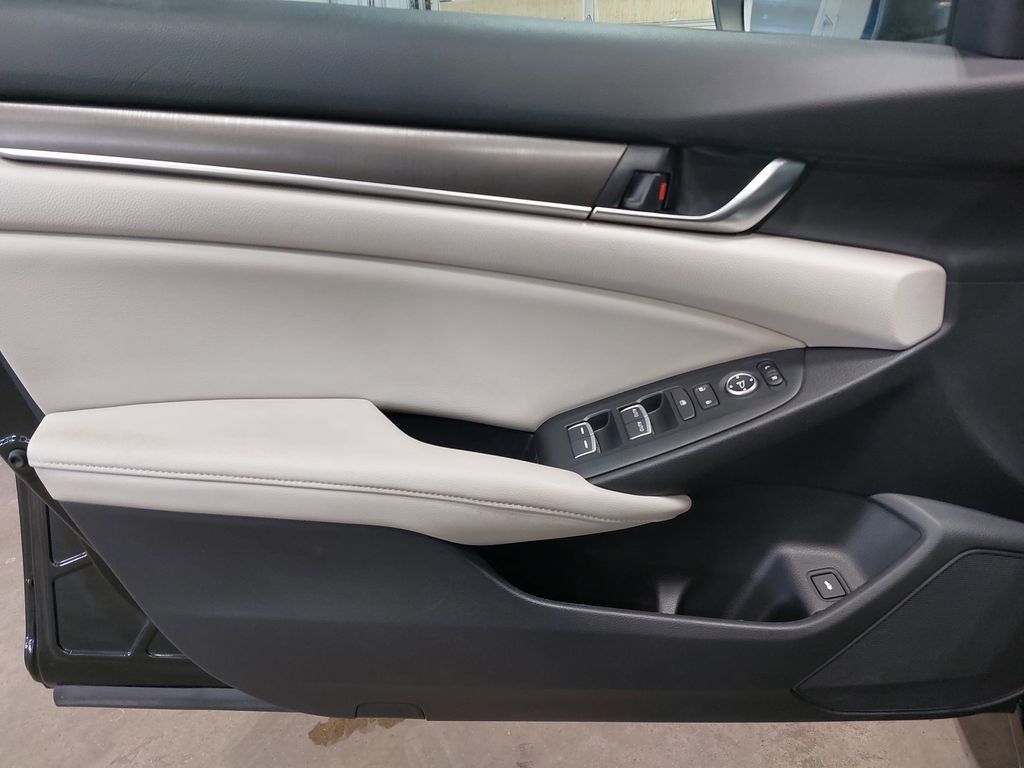 2018 HONDA ACCORD - Image 26