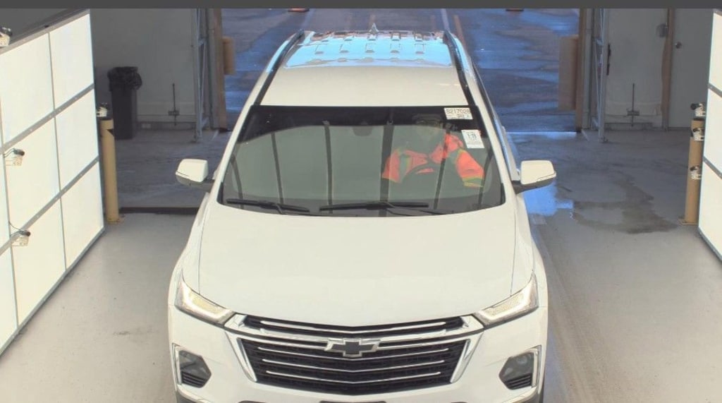 Used 2023 Chevrolet Traverse LT SUV