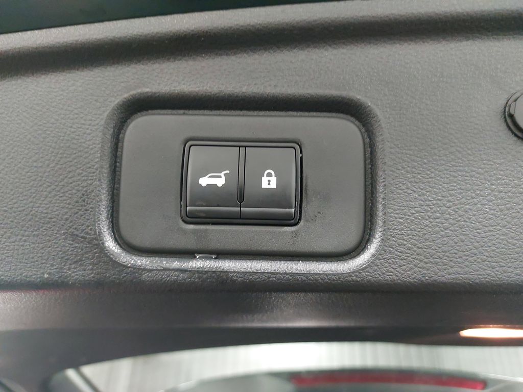 2025 NISSAN PATHFINDER - Image 15