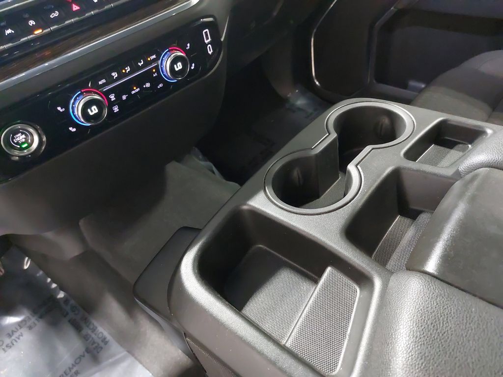 2024 GMC SIERRA - Image 25