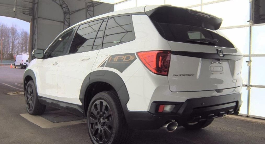 2023 HONDA PASSPORT - Image 8