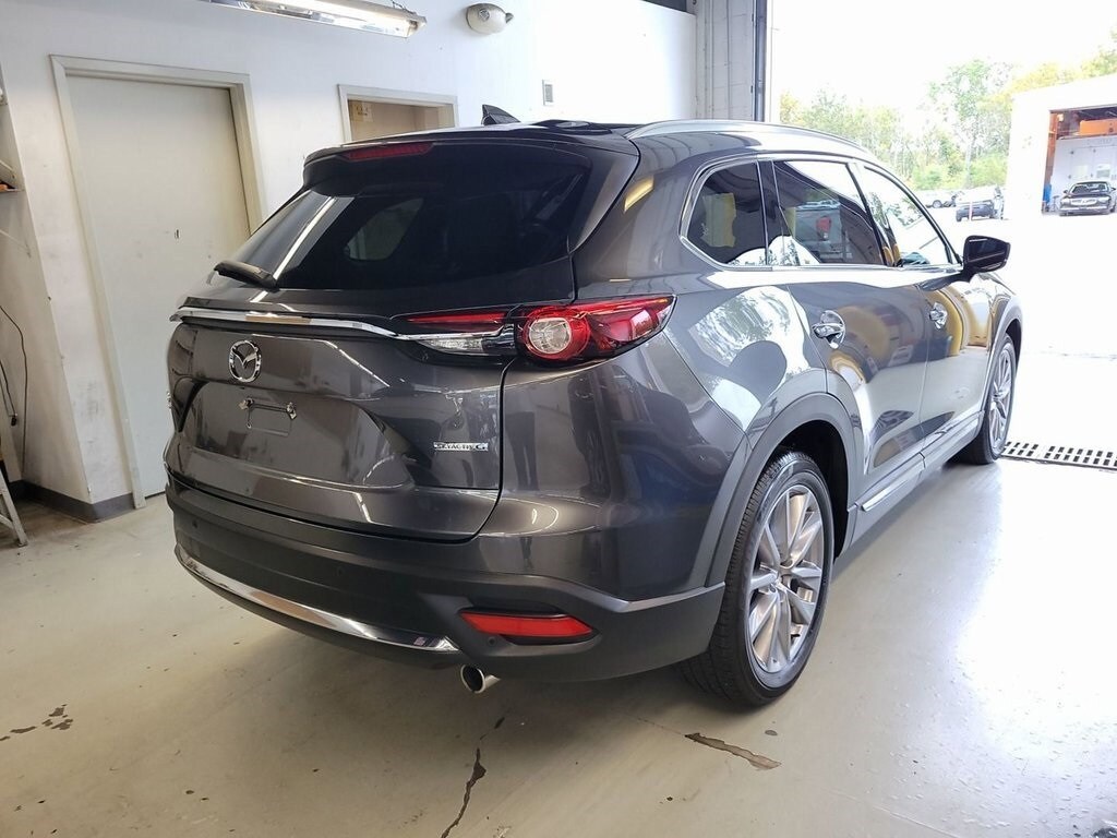 2022 Mazda CX-9 Grand Touring photo 3
