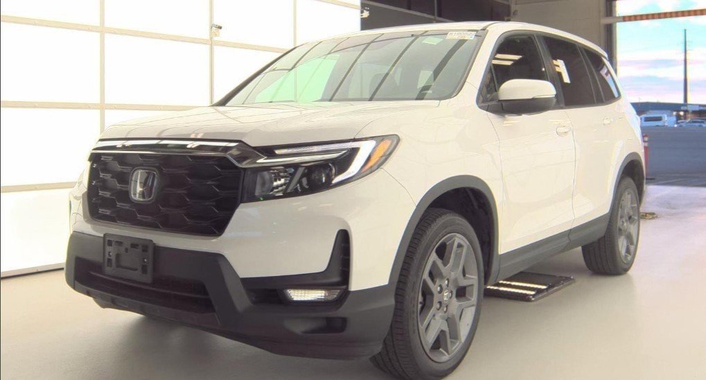 2023 Honda Passport EX-L's photo