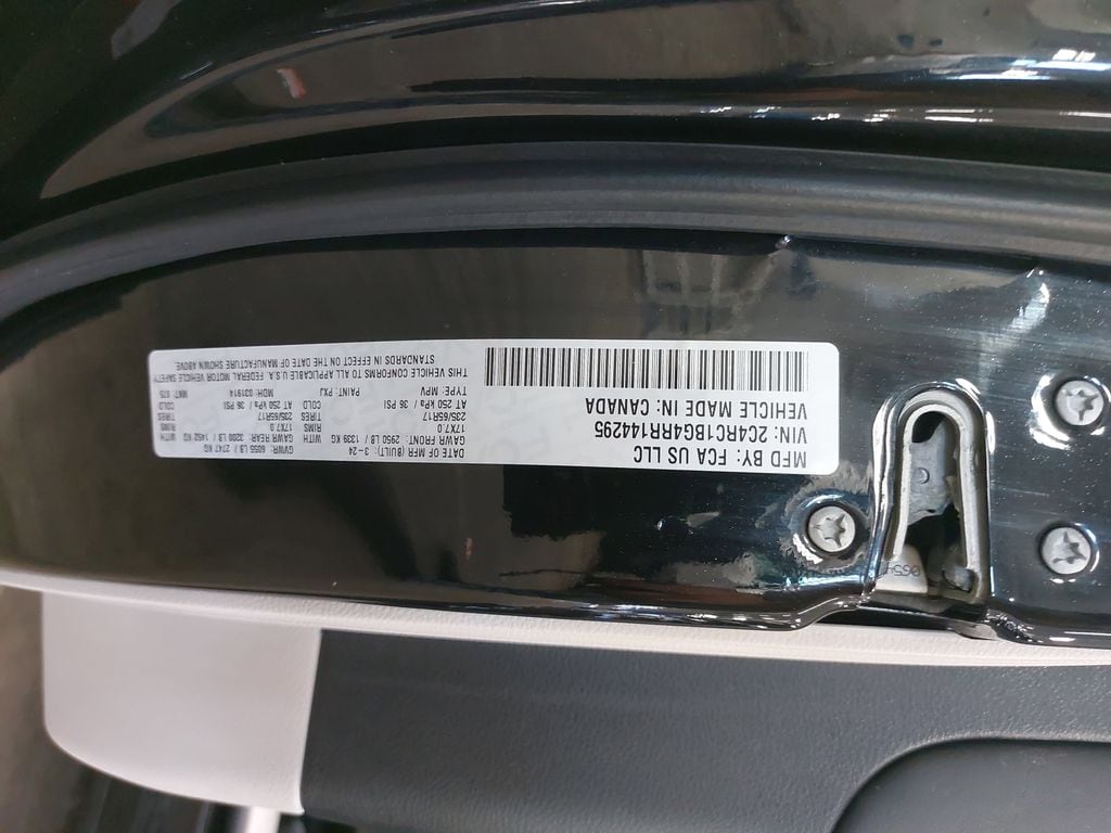 2024 CHRYSLER PACIFICA - Image 37