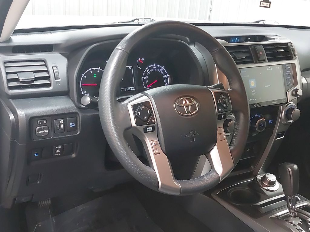 2021 TOYOTA 4RUNNER - Image 17