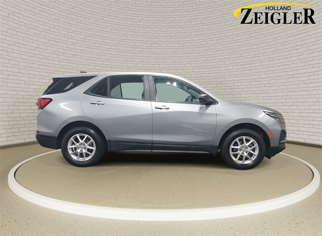 Used 2024 Chevrolet Equinox LS SUV