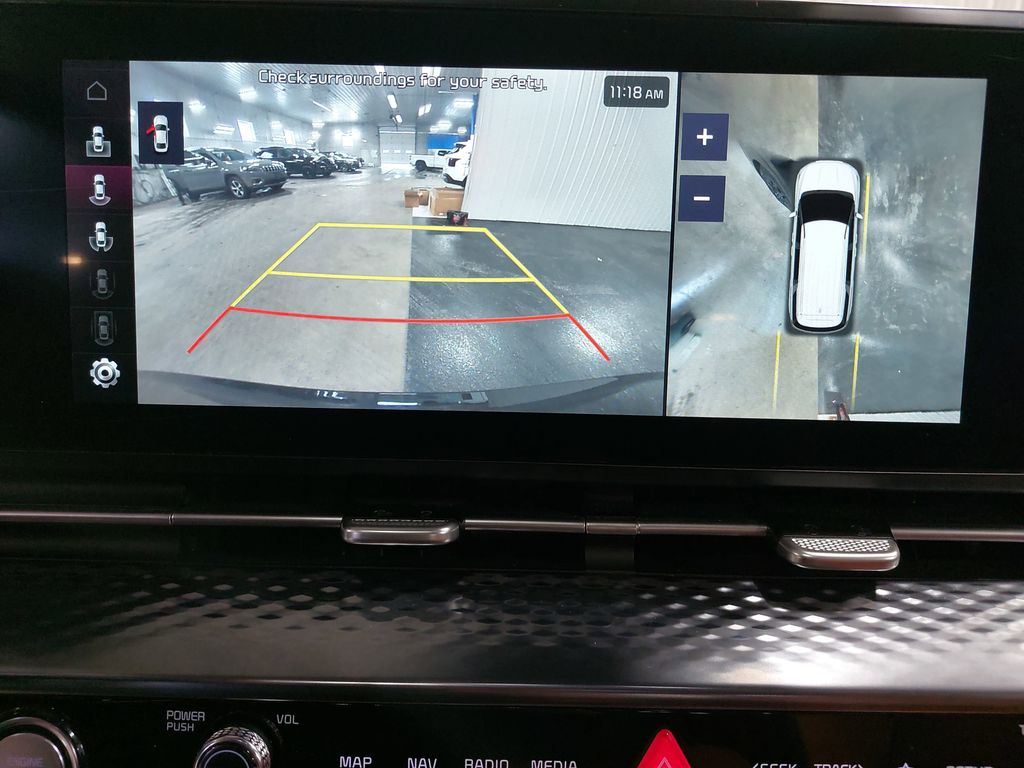 2024 KIA CARNIVAL - Image 25