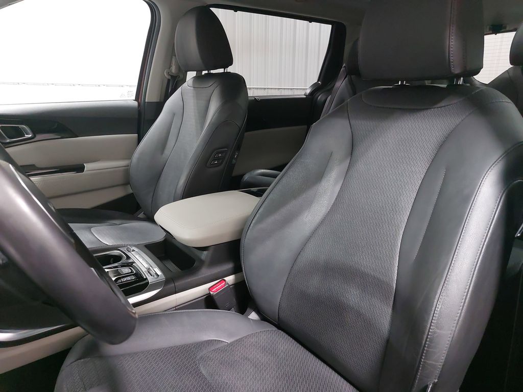 2023 KIA CARNIVAL - Image 16