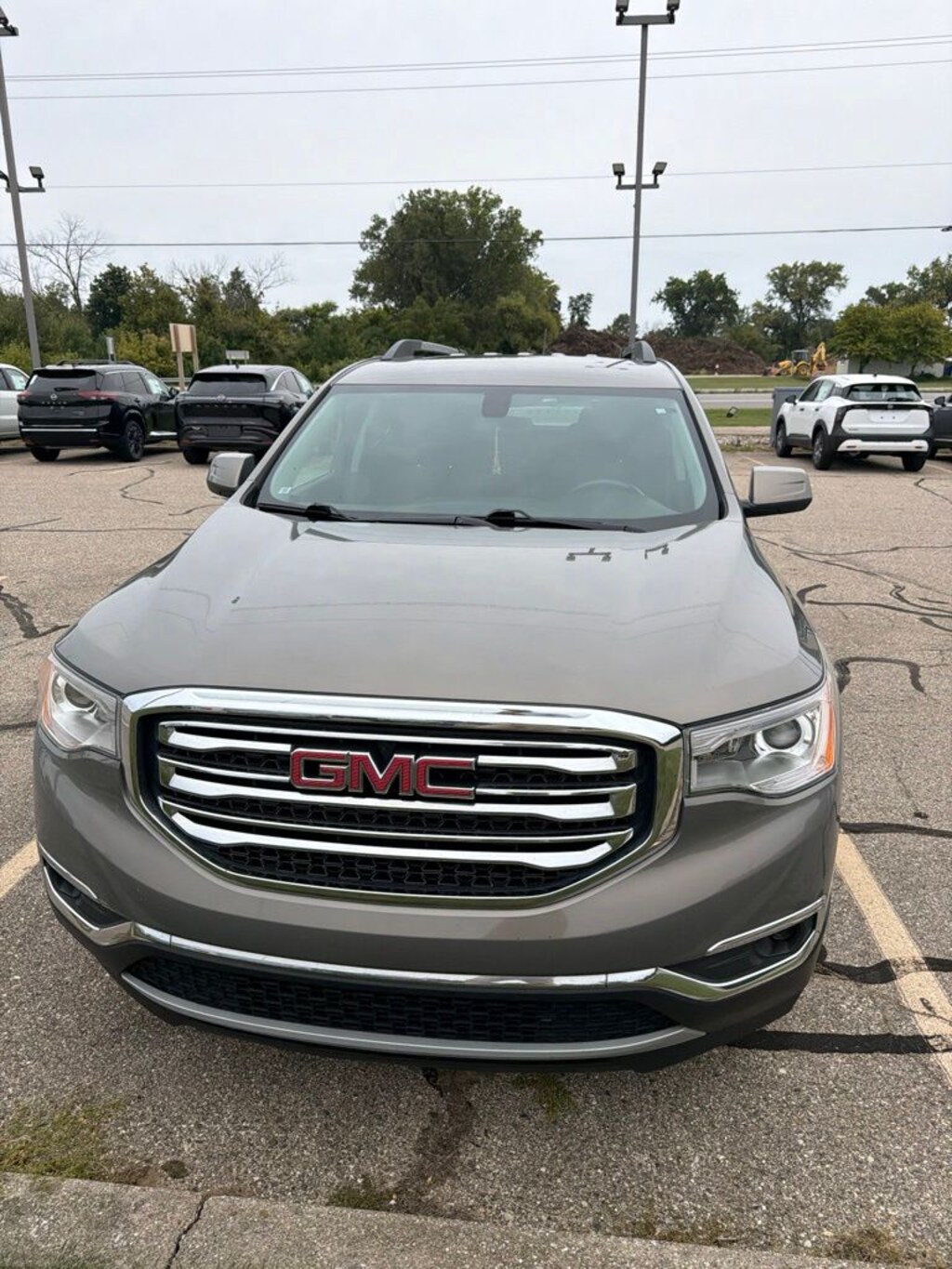 Used 2019 GMC Acadia SLE-2 SUV