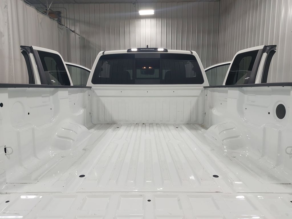 2024 NISSAN TITAN - Image 12