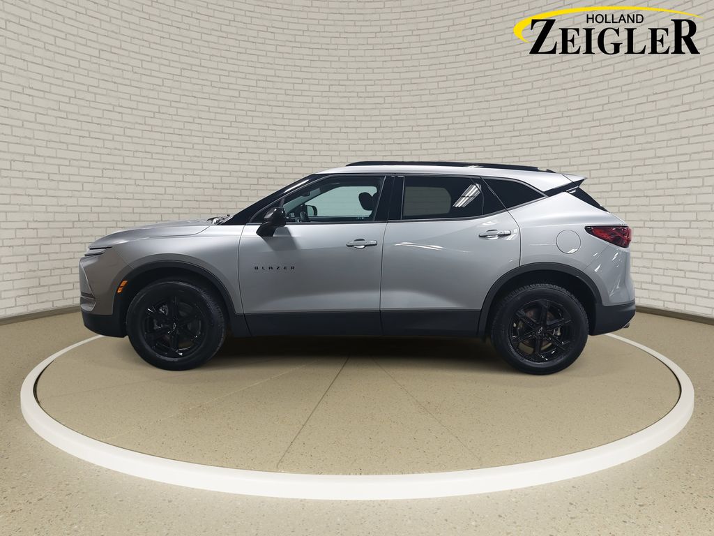 2023 CHEVROLET BLAZER - Image 8
