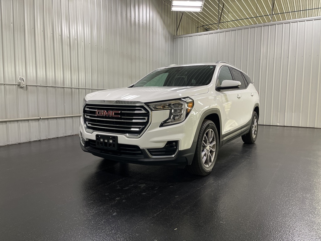 Used 2023 GMC Terrain SLT with VIN 3GKALVEG4PL246517 for sale in Holland, MI