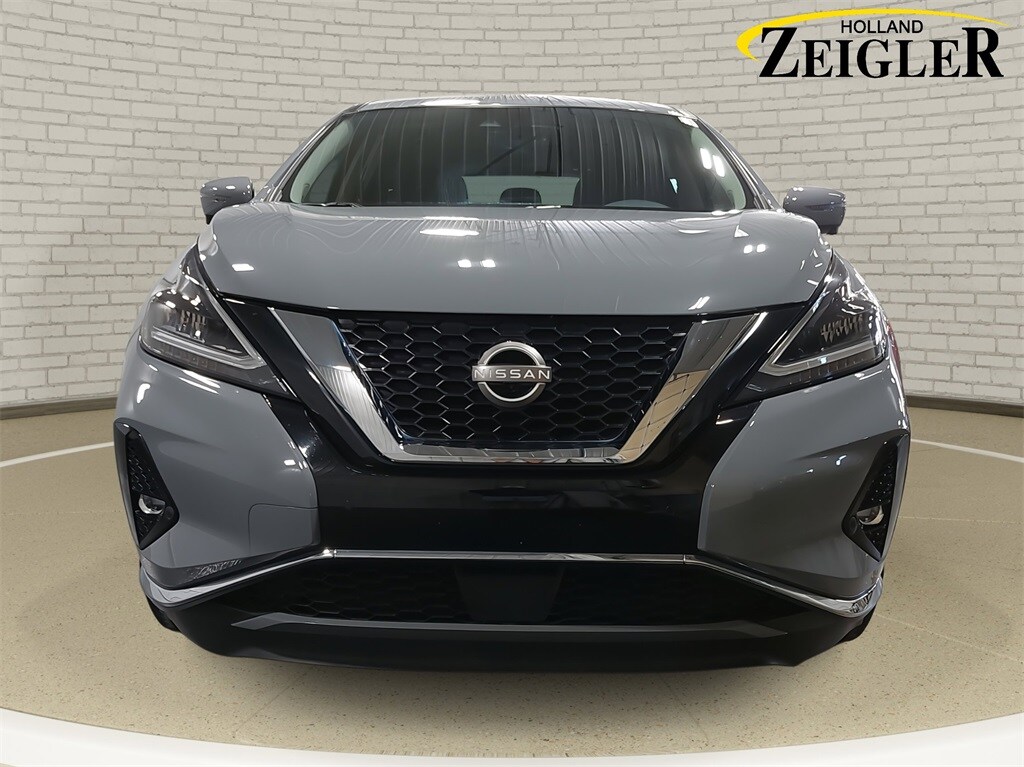 2023 Nissan Murano SL photo 2
