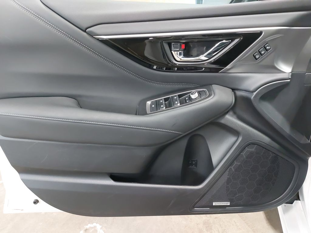 2022 SUBARU LEGACY - Image 25