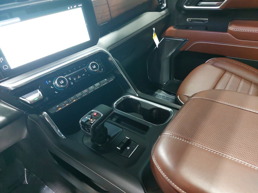 2023 GMC SIERRA - Image 25