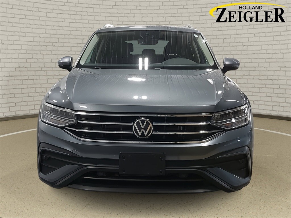 2022 Volkswagen Tiguan SE photo 2
