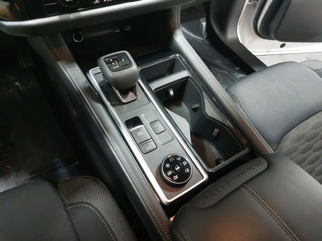 2025 NISSAN PATHFINDER - Image 25