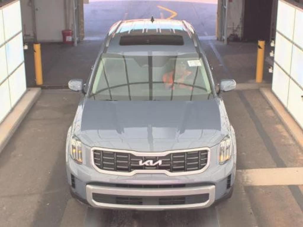 Used 2024 Kia Telluride S SUV