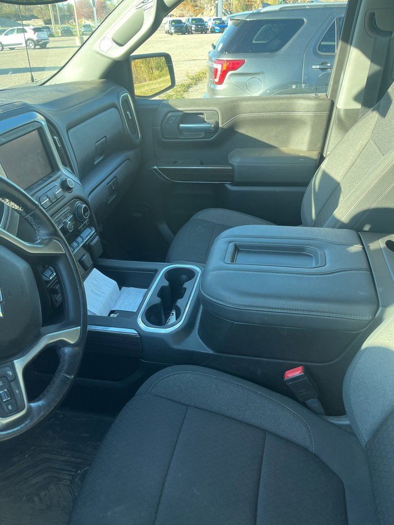 2021 CHEVROLET SILVERADO - Image 10