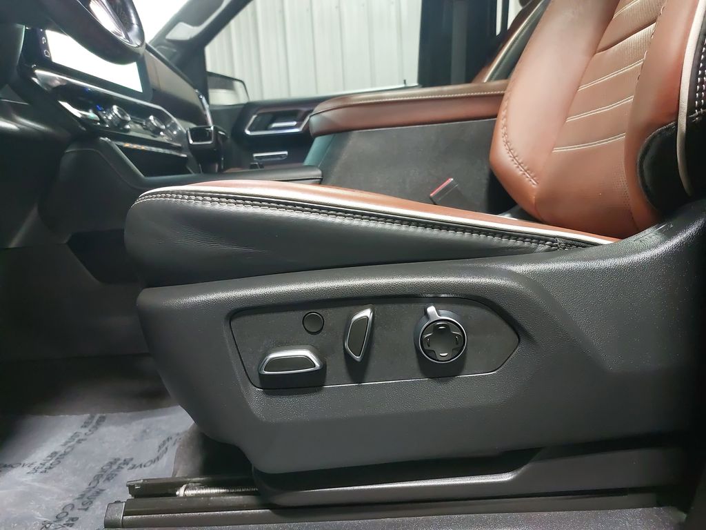 2023 GMC SIERRA - Image 30