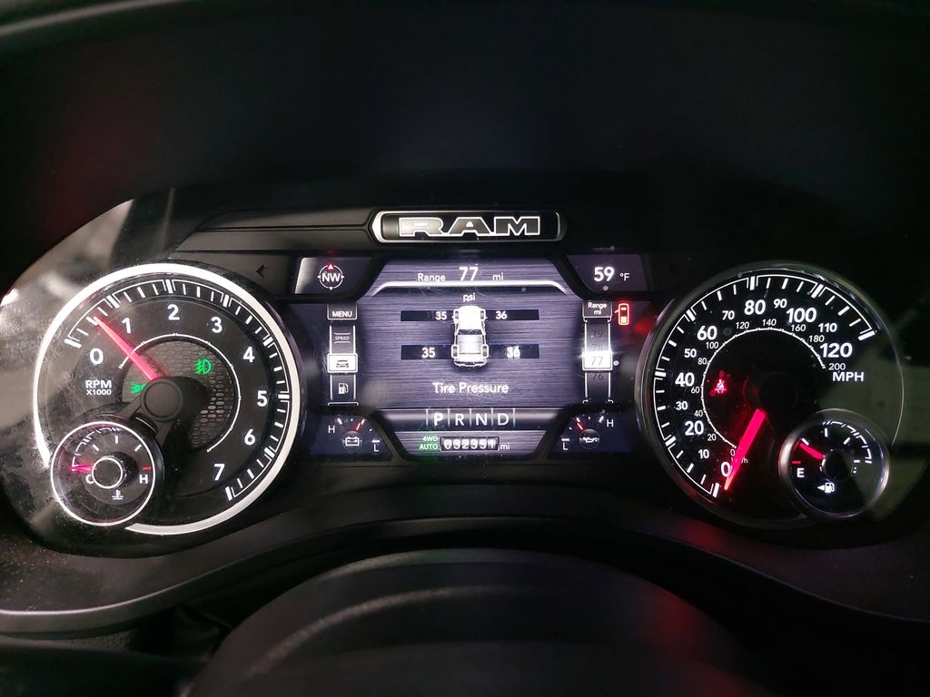 2022 RAM 1500 - Image 18