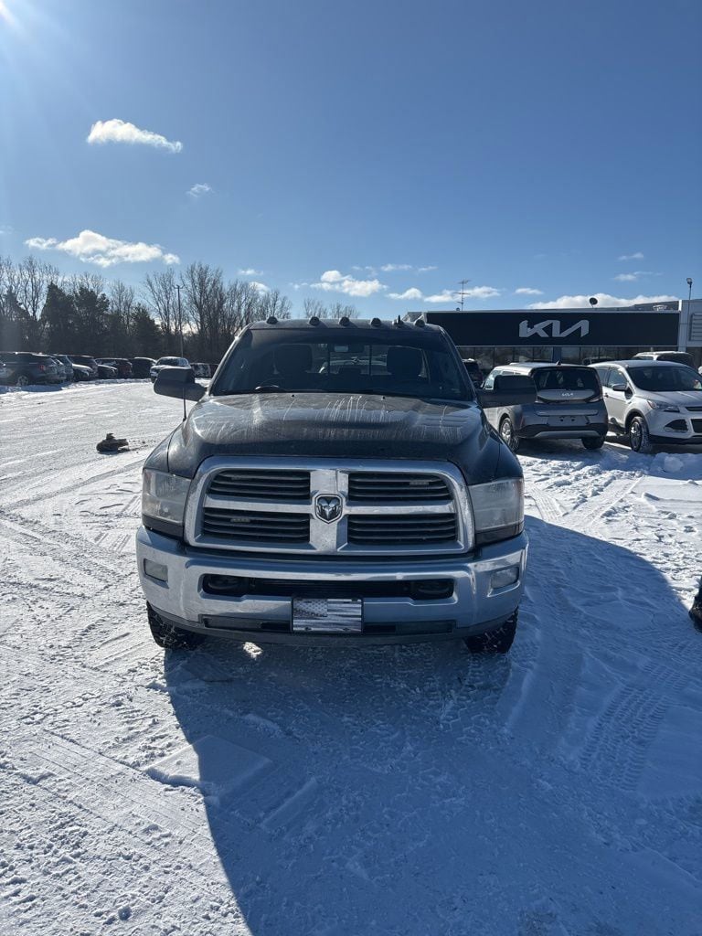 2015 RAM Ram 3500 Pickup SLT