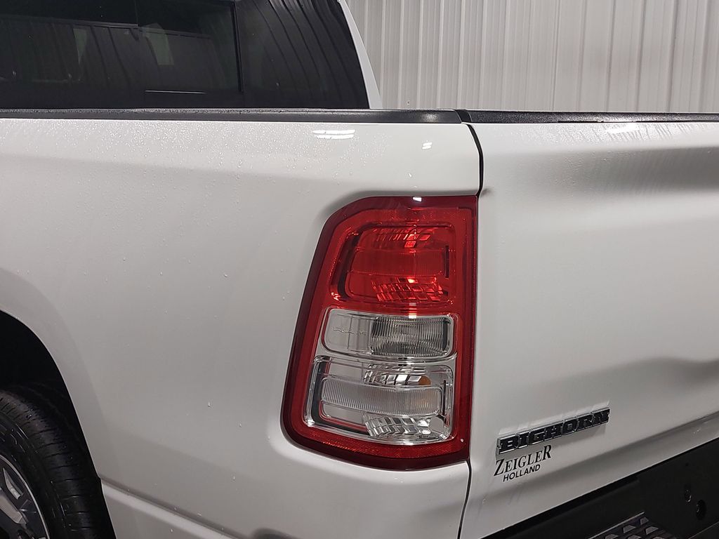 2022 RAM 1500 - Image 33
