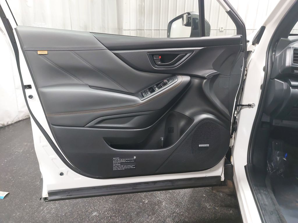 2024 SUBARU FORESTER - Image 28