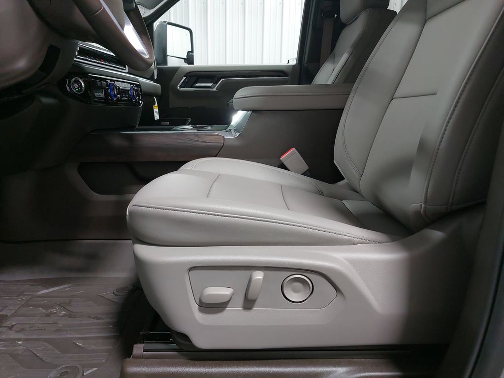 2026 GMC Sierra 2500HD SLT - Photo 30