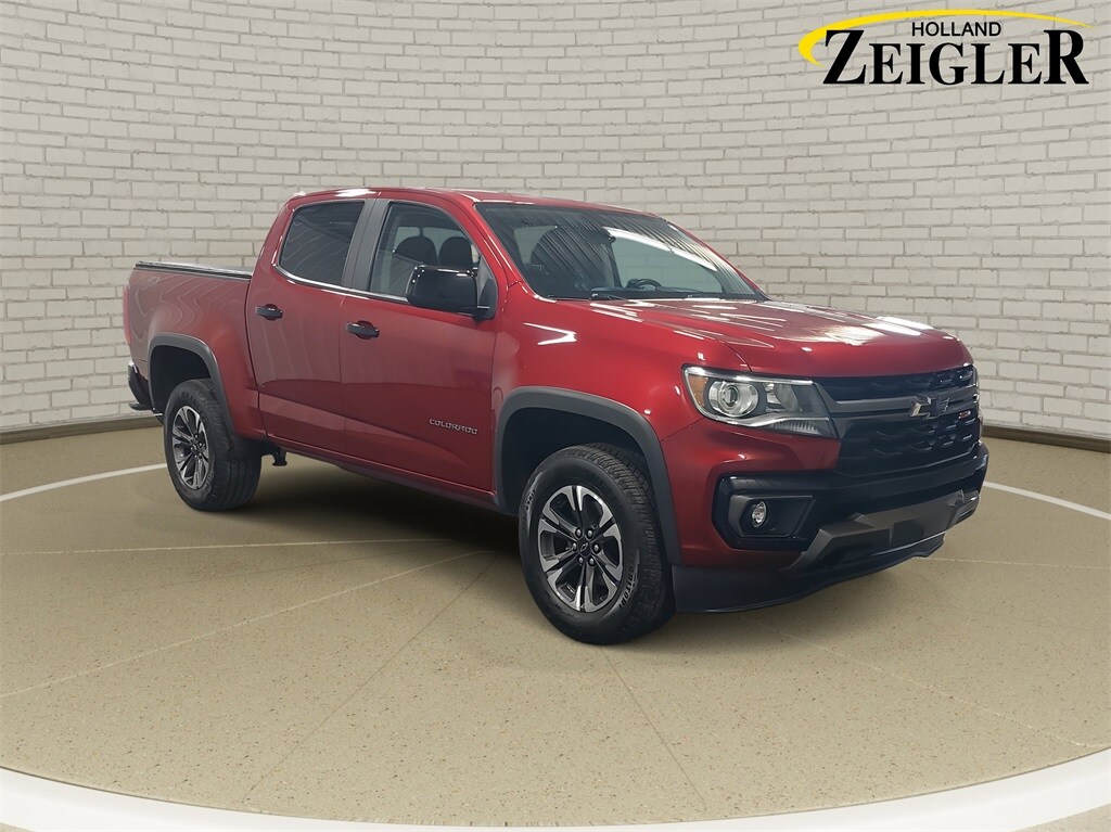 2021 Chevrolet Colorado Z71 photo 3