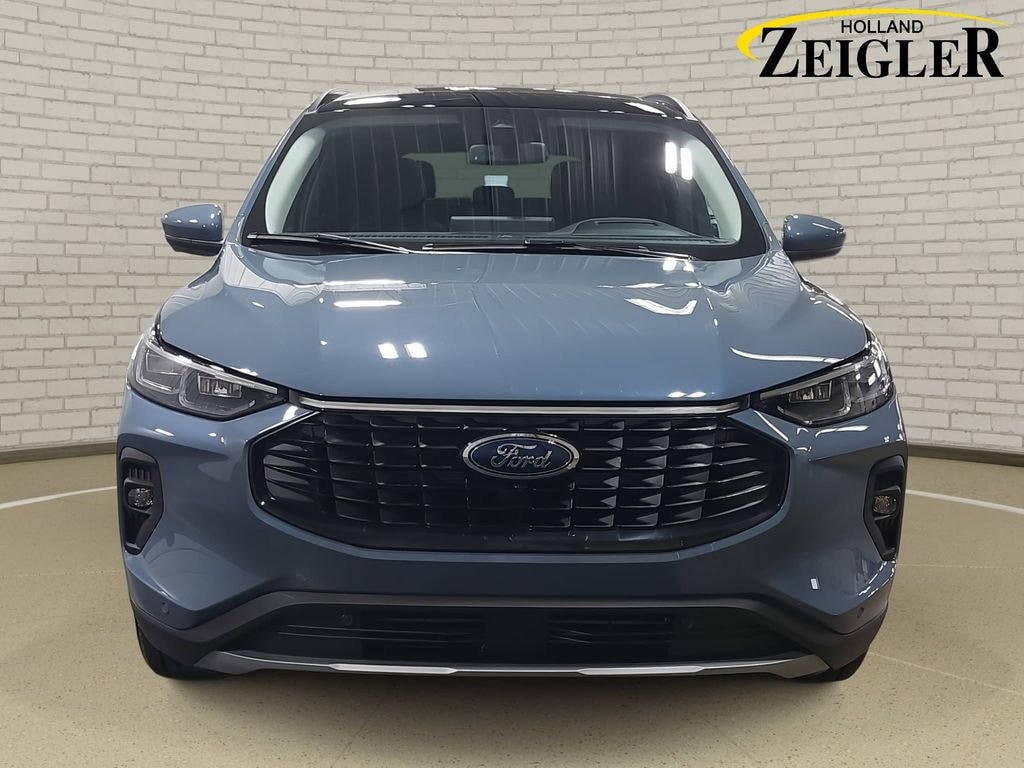 Used 2025 Ford Escape Platinum SUV